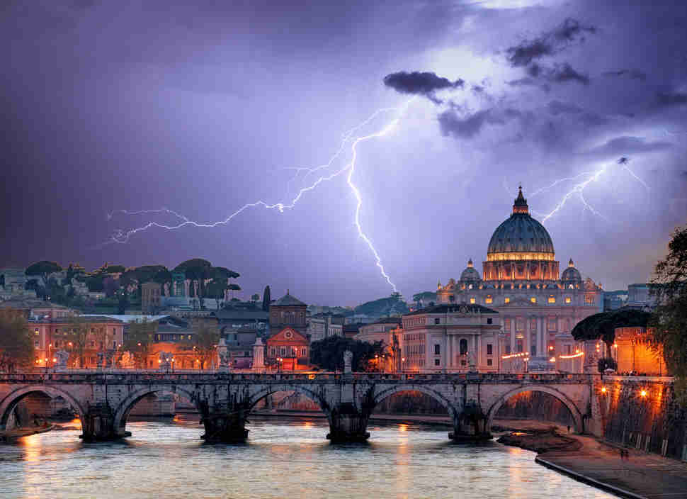 lightning-vatican